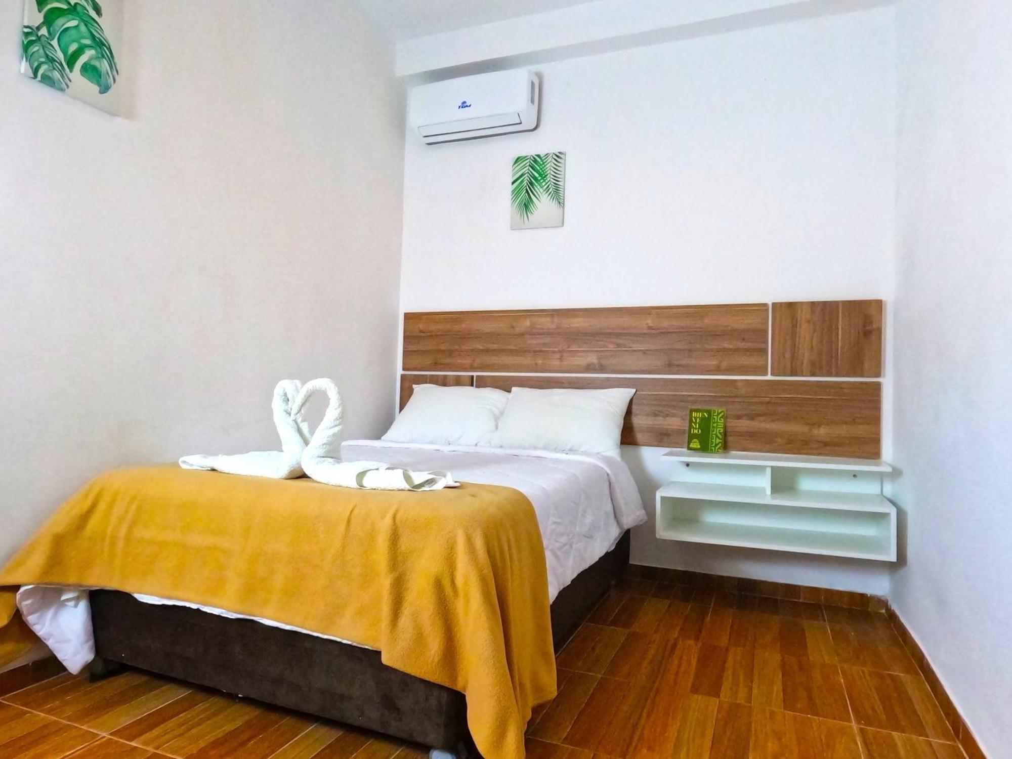 Hotel Mystic